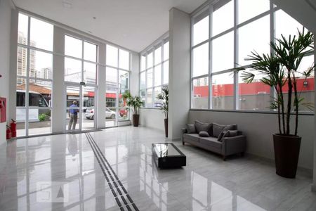 Studio para alugar com 36m², 1 quarto e 1 vaga Studio para alugar com 36m², 1 quarto e 1 vagaHall social