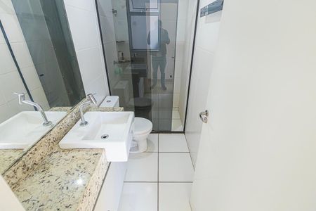 Apartamento à venda com 90m², 3 quartos e 1 vaga Apartamento à venda com 90m², 3 quartos e 1 vagaBanheiro