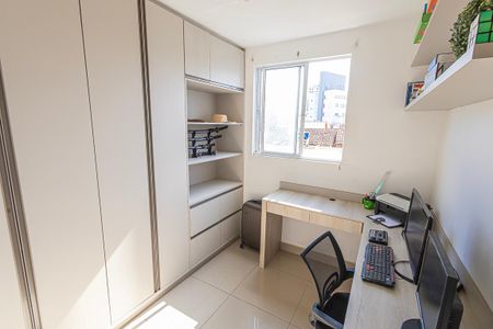 Apartamento à venda com 90m², 3 quartos e 1 vaga Apartamento à venda com 90m², 3 quartos e 1 vagaQuarto 3