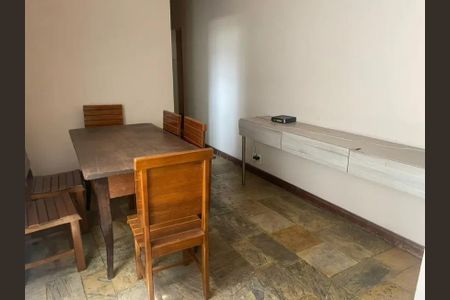 Sala de apartamento para alugar com 3 quartos, 120m² em Coracao de Jesus, Belo Horizonte