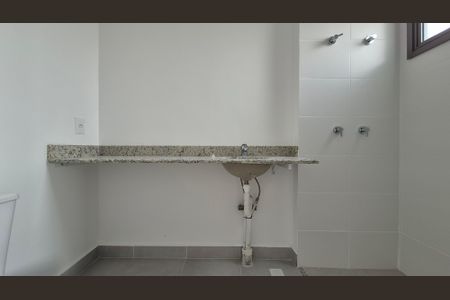 Apartamento à venda com 134m², 3 quartos e 3 vagasBanheiro da suíte 2