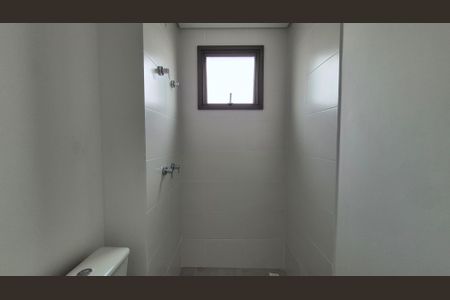 Apartamento à venda com 134m², 3 quartos e 3 vagasBanheiro da suíte 3