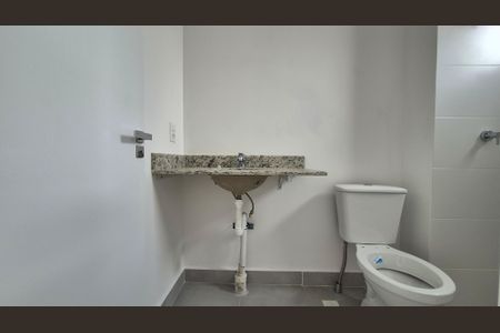 Apartamento à venda com 134m², 3 quartos e 3 vagasBanheiro da suíte 3