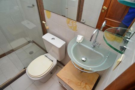 Apartamento para alugar com 214m², 3 quartos e 3 vagasBanheiro Superior