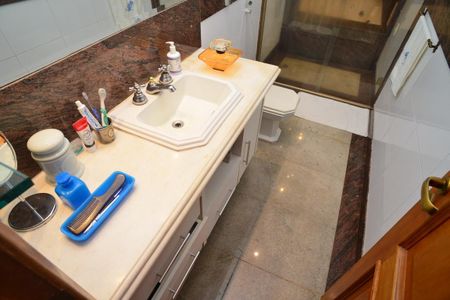 Apartamento para alugar com 214m², 3 quartos e 3 vagasBanheiro Suíte