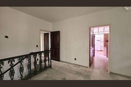 Casa para alugar com 4 quartos, 266m² em Chácara Urbana, Jundiaí