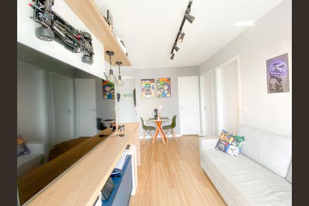 Apartamento à venda com 42m², 2 quartos e 1 vaga Apartamento à venda com 42m², 2 quartos e 1 vagaSala
