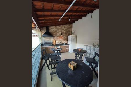 Casa para alugar com 150m², 3 quartos e 2 vagasVaranda