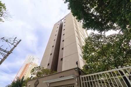 Apartamento à venda com 36m², 1 quarto e 1 vaga Apartamento à venda com 36m², 1 quarto e 1 vagaFachada