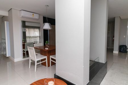 Apartamento à venda com 36m², 1 quarto e 1 vaga Apartamento à venda com 36m², 1 quarto e 1 vagaÁrea comum - Salão de festas