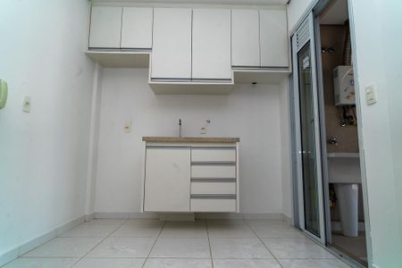 Apartamento à venda com 36m², 1 quarto e 1 vaga Apartamento à venda com 36m², 1 quarto e 1 vagaCozinha