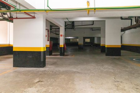 Apartamento à venda com 36m², 1 quarto e 1 vaga Apartamento à venda com 36m², 1 quarto e 1 vagaGaragem