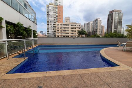 Apartamento à venda com 36m², 1 quarto e 1 vaga Apartamento à venda com 36m², 1 quarto e 1 vagaÁrea comum - Piscina