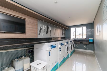 Apartamento à venda com 36m², 1 quarto e 1 vaga Apartamento à venda com 36m², 1 quarto e 1 vagaLavanderia