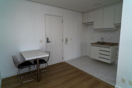 Apartamento à venda com 36m², 1 quarto e 1 vaga Apartamento à venda com 36m², 1 quarto e 1 vagaSala