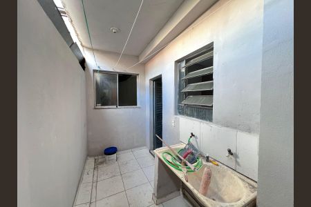 Casa para alugar com 70m², 2 quartos e sem vagaÁrea de serviço