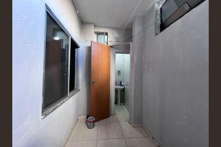 Casa para alugar com 70m², 2 quartos e sem vagaÁrea de serviço