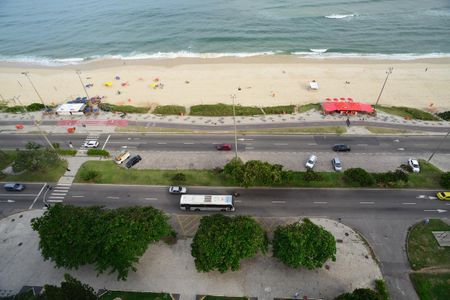 Vista da Sala de apartamento para alugar com 2 quartos, 110m² em Barra da Tijuca, Rio de Janeiro