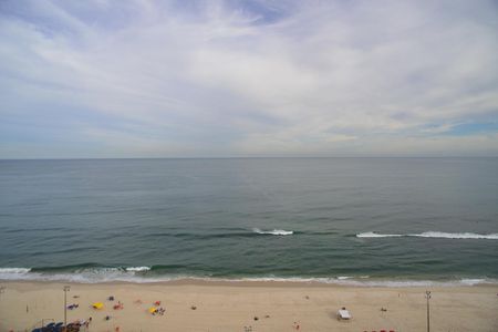Vista da Sala de apartamento para alugar com 2 quartos, 110m² em Barra da Tijuca, Rio de Janeiro