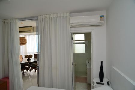 Apartamento para alugar com 110m², 2 quartos e 2 vagas Apartamento para alugar com 110m², 2 quartos e 2 vagasSuíte