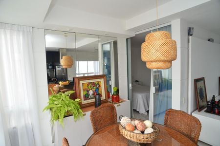 Apartamento para alugar com 110m², 2 quartos e 2 vagas Apartamento para alugar com 110m², 2 quartos e 2 vagasCozinha
