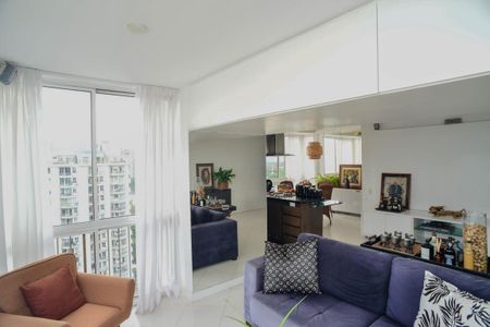 Sala de apartamento para alugar com 2 quartos, 110m² em Barra da Tijuca, Rio de Janeiro