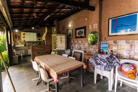 Casa para alugar com 550m², 3 quartos e 3 vagas Casa para alugar com 550m², 3 quartos e 3 vagasChurrasqueira
