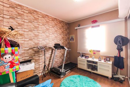 Quarto 2 de casa à venda com 3 quartos, 550m² em Vila Prudente, São Paulo
