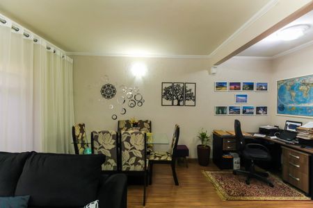 Casa para alugar com 550m², 3 quartos e 3 vagas Casa para alugar com 550m², 3 quartos e 3 vagasSala