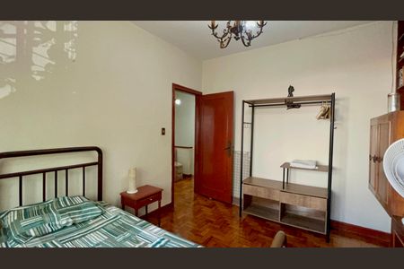 Casa para alugar com 180m², 4 quartos e 2 vagas Casa para alugar com 180m², 4 quartos e 2 vagasQuarto 3