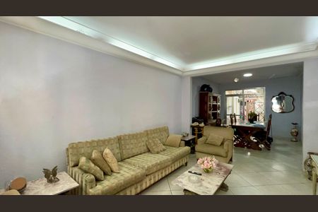Sala de casa para alugar com 4 quartos, 180m² em Paraíso, São Paulo