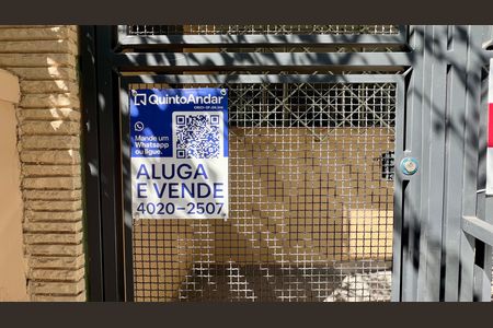 Casa para alugar com 180m², 4 quartos e 2 vagas Casa para alugar com 180m², 4 quartos e 2 vagasPlaca