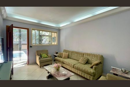 Sala de casa para alugar com 4 quartos, 180m² em Paraíso, São Paulo