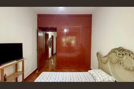 Casa para alugar com 180m², 4 quartos e 2 vagas Casa para alugar com 180m², 4 quartos e 2 vagasQuarto 1