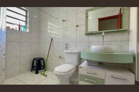 Casa para alugar com 180m², 4 quartos e 2 vagas Casa para alugar com 180m², 4 quartos e 2 vagasBanheiro