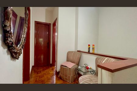 Casa para alugar com 180m², 4 quartos e 2 vagas Casa para alugar com 180m², 4 quartos e 2 vagasLiving