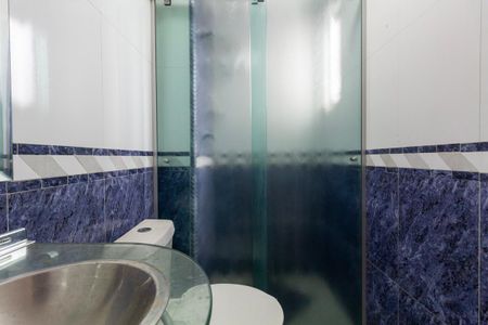 Apartamento à venda com 100m², 2 quartos e 2 vagas Apartamento à venda com 100m², 2 quartos e 2 vagasBanheiro 1