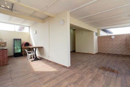 Apartamento à venda com 100m², 2 quartos e 2 vagas Apartamento à venda com 100m², 2 quartos e 2 vagasVaranda gourmet