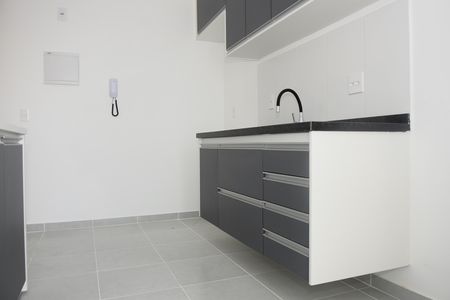 Apartamento para alugar com 81m², 2 quartos e 1 vagaCozinha