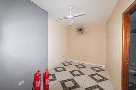 Sala de casa para alugar com 1 quarto, 50m² em Parque Santa Teresa, Carapicuíba