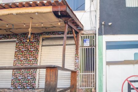 Casa para alugar com 50m², 1 quarto e sem vaga Casa para alugar com 50m², 1 quarto e sem vagaFachada