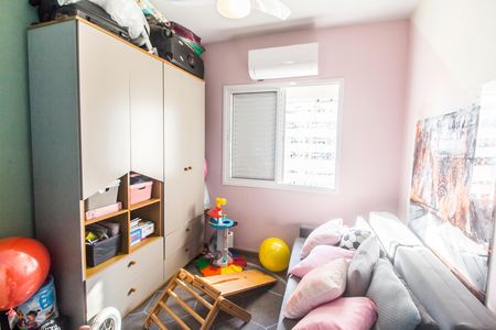 Quarto de apartamento à venda com 3 quartos, 107m² em Empresarial 18 do Forte, Barueri