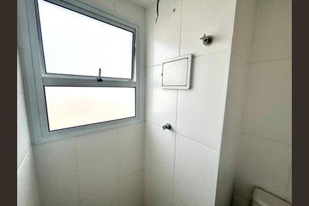 Apartamento à venda com 40m², 2 quartos e sem vagaBanheiro