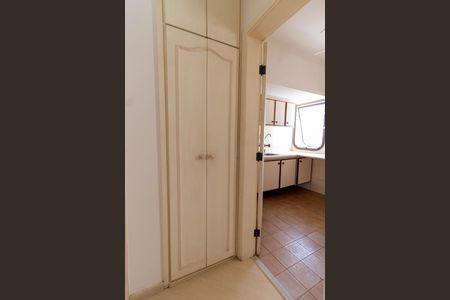 Apartamento para alugar com 60m², 1 quarto e 1 vaga Apartamento para alugar com 60m², 1 quarto e 1 vagaCORREDOR
