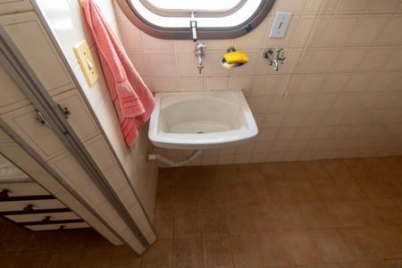 Apartamento para alugar com 60m², 1 quarto e 1 vaga Apartamento para alugar com 60m², 1 quarto e 1 vagaÁREA DE SERVIÇO