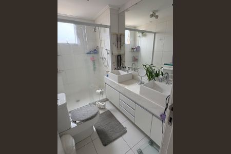 Apartamento à venda com 149m², 3 quartos e 3 vagasBanheiro
