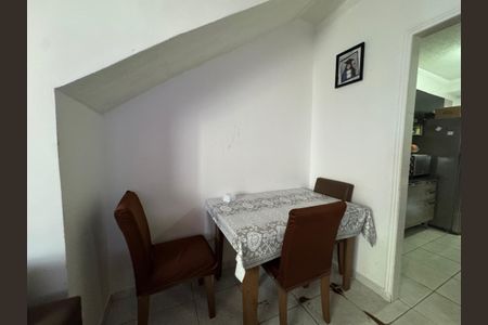Casa à venda com 52m², 2 quartos e 1 vagaSala