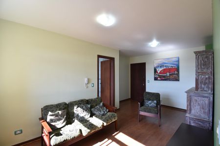 Sala de apartamento para alugar com 3 quartos, 51m² em Santa Cândida, Curitiba