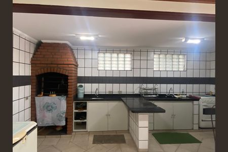 Casa à venda com 500m², 2 quartos e 6 vagasÁrea comum
