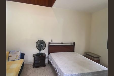 Casa à venda com 500m², 2 quartos e 6 vagasSuíte 2